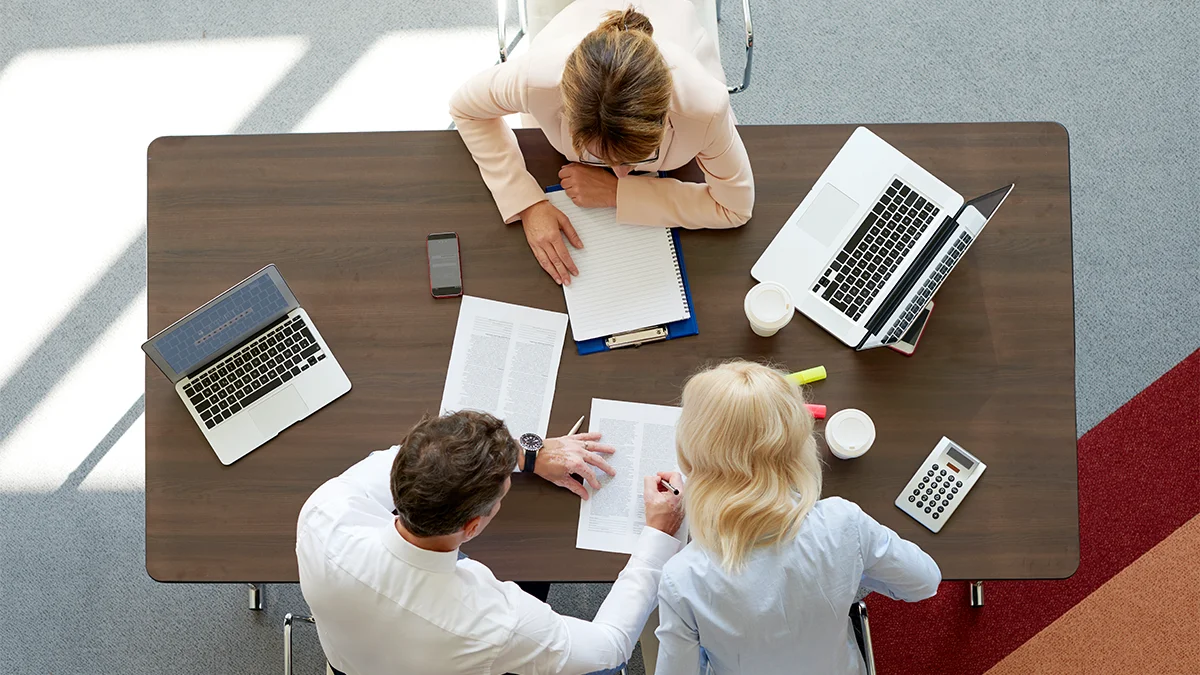 What Does a Financial Planner Do and How Can They Help You