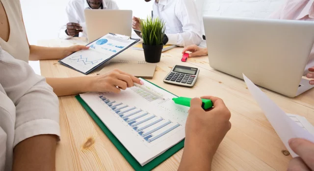 Is There a Best Way to Manage Money for Retirement?