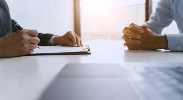 Benefits of Hiring a Financial Advisor vs DIY