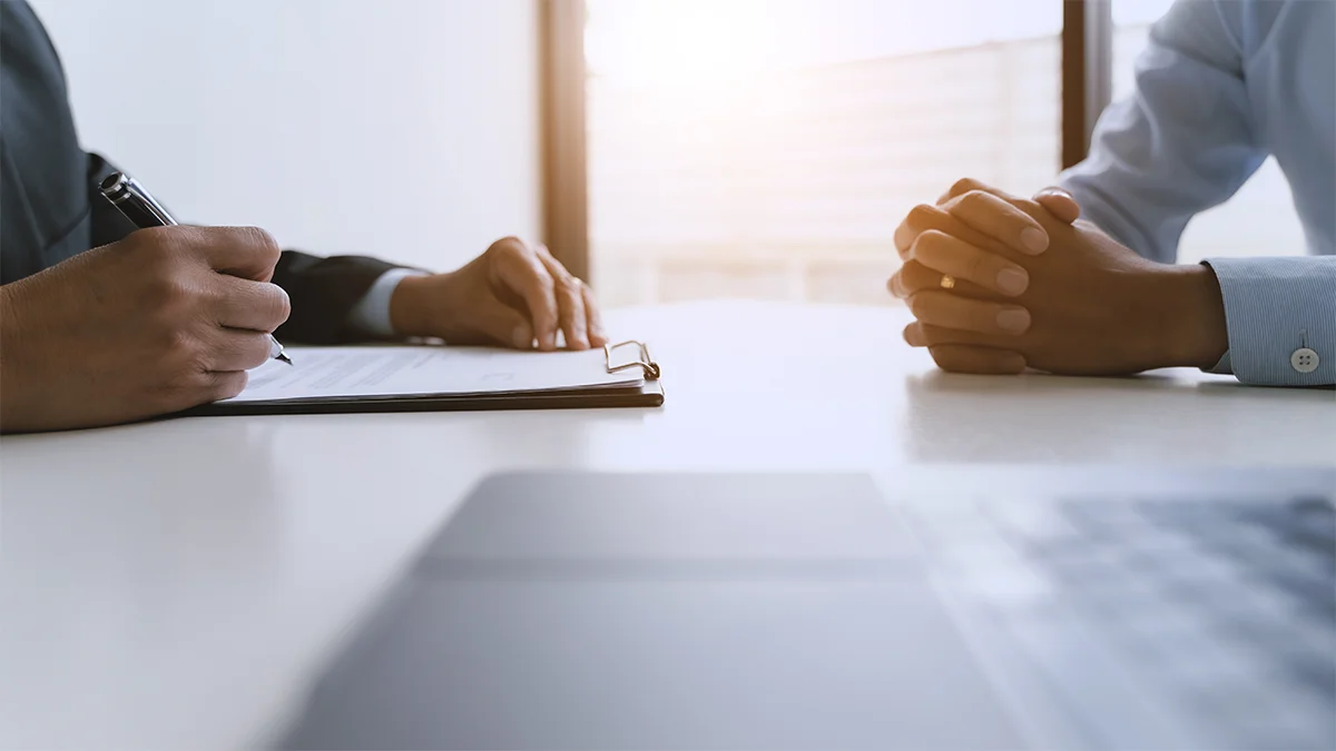 Benefits of Hiring a Financial Advisor vs DIY
